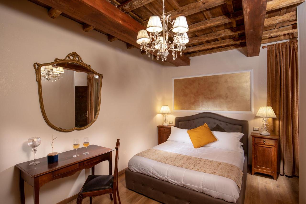 Residenza Nobile Laurina Affittacamere 2*